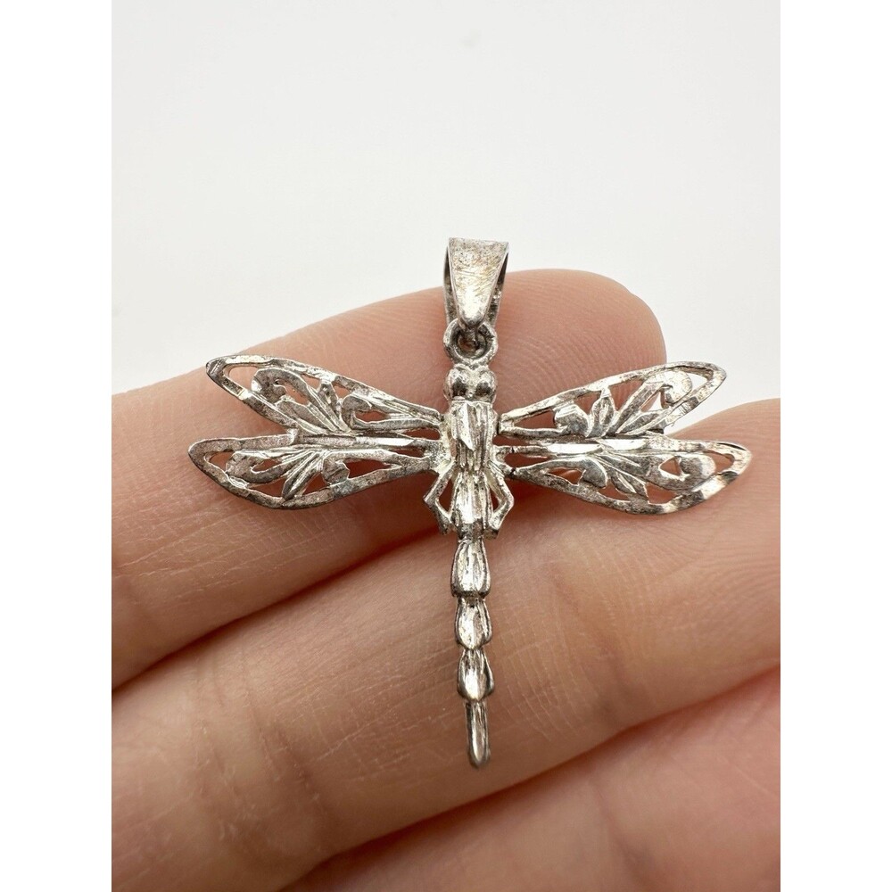 Vintage Sterling Silver Diamond Cut Filigree Dragonfly Pendant